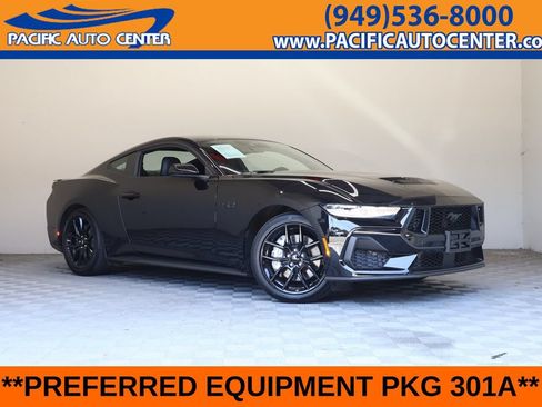 Used 2025 Ford Mustang GT RWD image 1