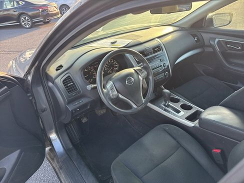 Used 2015 Nissan Altima 2.5 S w/ Power Driver Seat Package image 7
