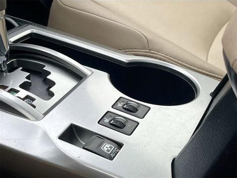 Used 2021 Toyota 4Runner SR5 Premium image 20