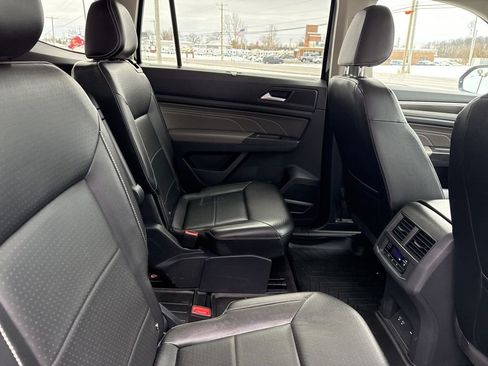 Used 2022 Volkswagen Atlas SE image 33