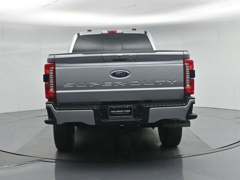 Used 2024 Ford F250 Lariat w/ Sport Appearance Package AWD/4WD image 27