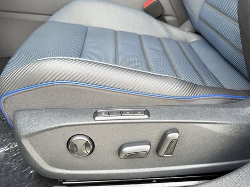 New 2026 Volkswagen Golf AWD/4WD image 17