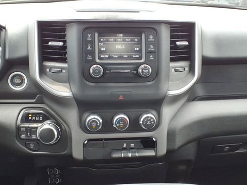 Used 2022 RAM 1500 Big Horn AWD/4WD image 13