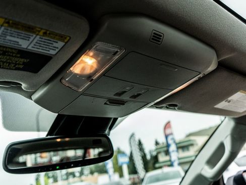 Used 2018 Toyota Sequoia Limited image 33