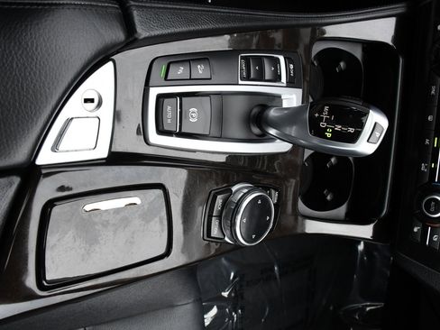Used 2014 BMW 528i xDrive Sedan image 15