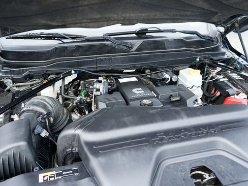 Used 2022 RAM 2500 Big Horn w/ Night Edition image 13