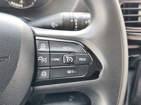 Used 2025 RAM ProMaster 2500 w/ Convenience Group image 30