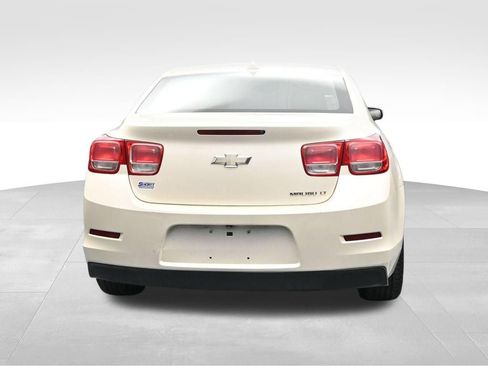 Used 2013 Chevrolet Malibu LT FWD image 4