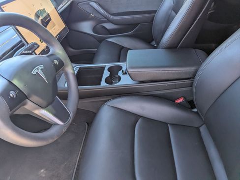 Used 2023 Tesla Model 3 Performance image 28