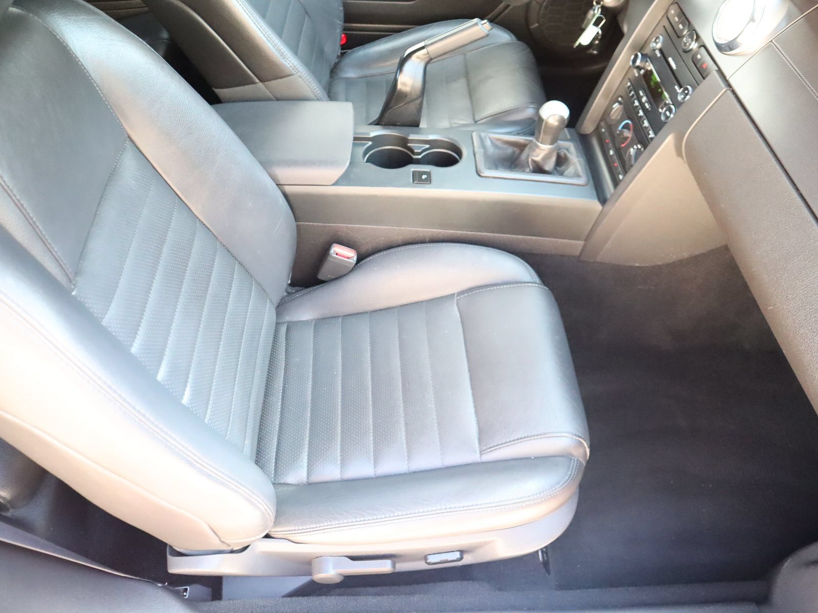 Used 2008 Ford Mustang GT RWD image 51