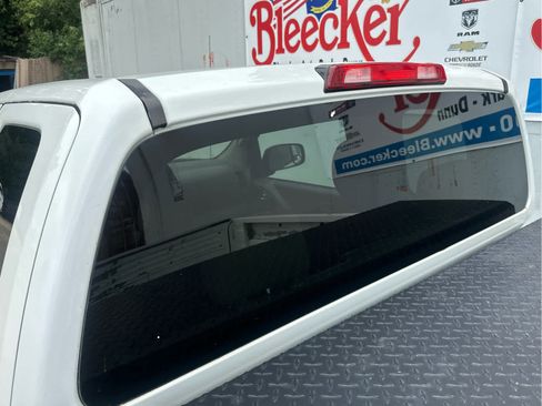 Used 2013 Nissan Frontier S image 15