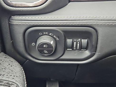 New 2026 RAM 2500 Limited image 18