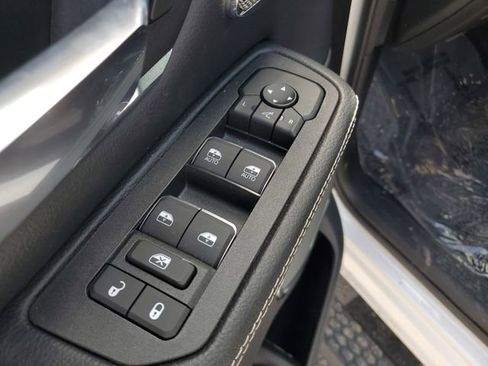 New 2026 RAM 1500 Laramie image 24