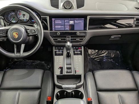 Certified 2023 Porsche Macan S AWD/4WD image 20