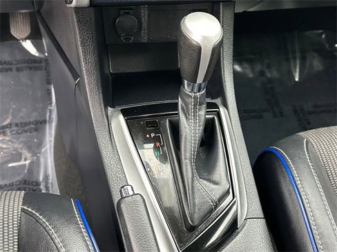 Used 2018 Toyota Corolla SE image 25