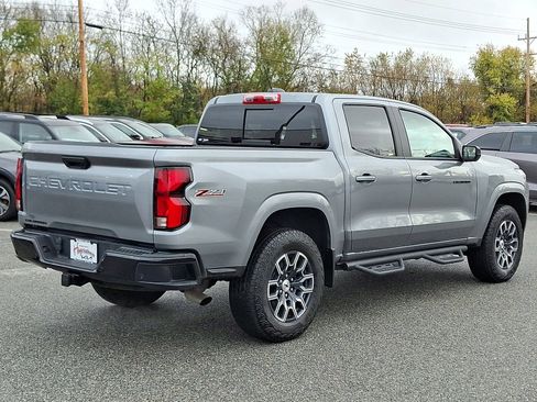 Used 2025 Chevrolet Colorado Z71 image 6