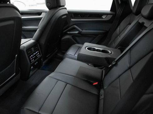 New 2026 Porsche Cayenne AWD/4WD image 36