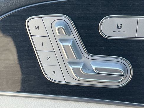 Used 2020 Mercedes-Benz GLE 350 image 19