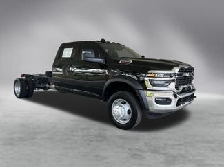Used 2025 RAM 5500 Tradesman AWD/4WD video 2