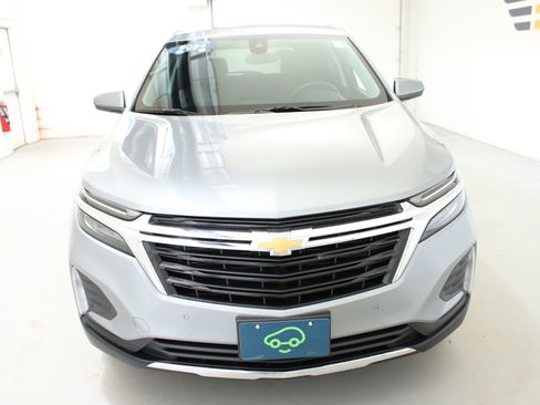 Certified 2024 Chevrolet Equinox LT AWD/4WD image 2