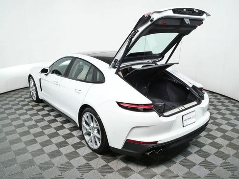 Certified 2026 Porsche Panamera 4 AWD/4WD image 34