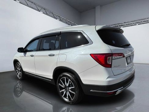 Used 2019 Honda Pilot Touring image 5