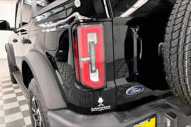 Used 2024 Ford Bronco Outer Banks AWD/4WD image 30