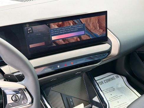 Used 2025 BMW X3 xDrive30i image 28