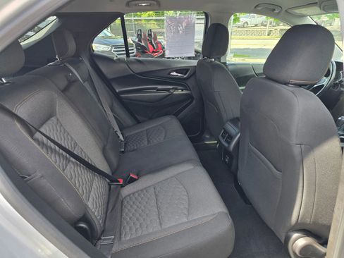 Used 2019 Chevrolet Equinox LT FWD image 13
