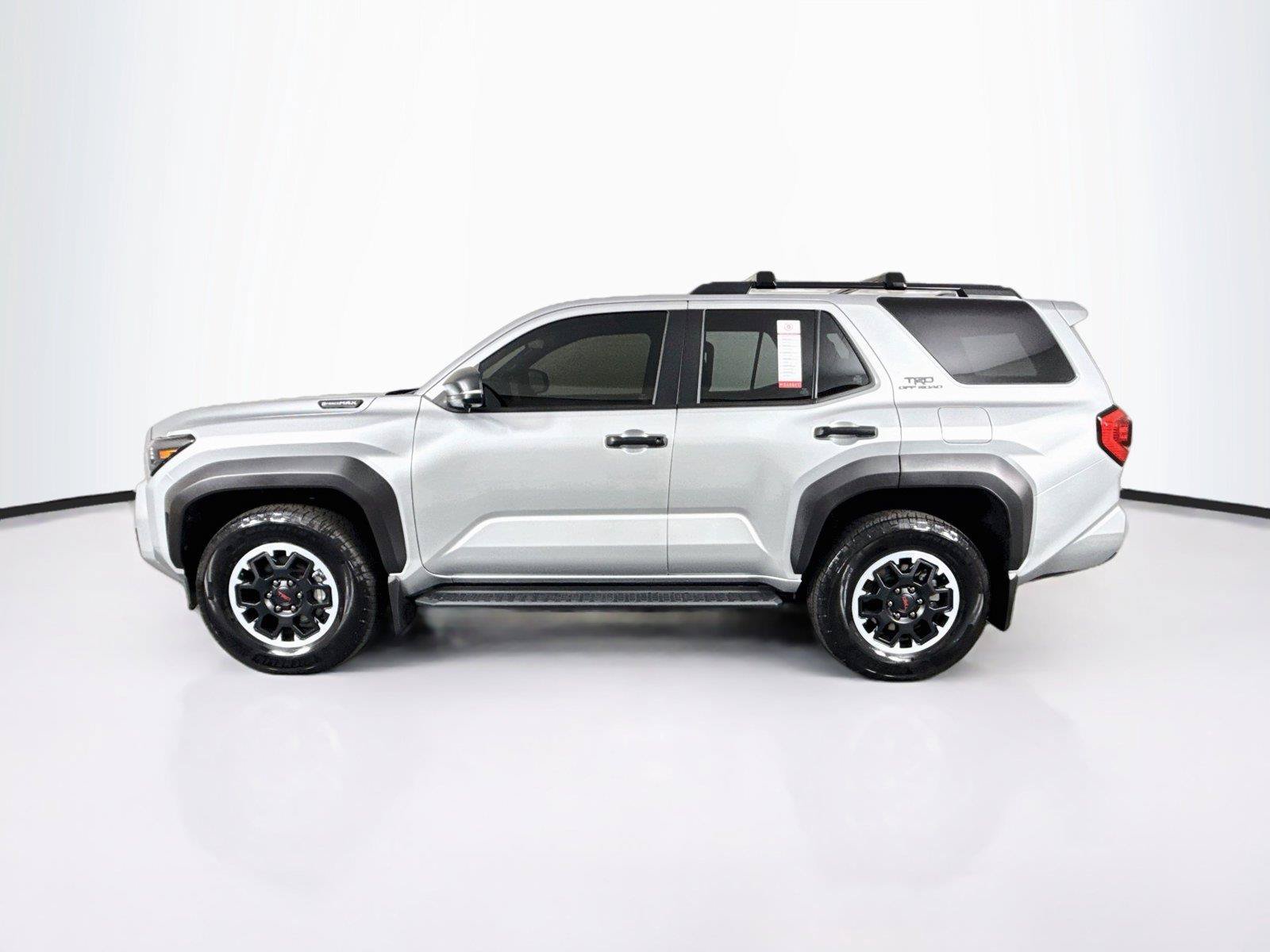 Certified 2025 Toyota 4Runner TRD Off-Road Premium AWD/4WD image 14
