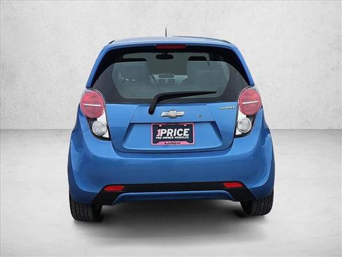 Used 2015 Chevrolet Spark LT image 4