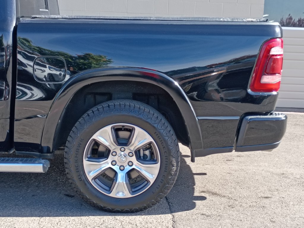 Used 2023 RAM 1500 Limited w/ Body-Colour Bumper Group AWD/4WD image 8