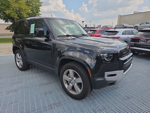 Used 2025 Land Rover Defender 90 S AWD/4WD image 7