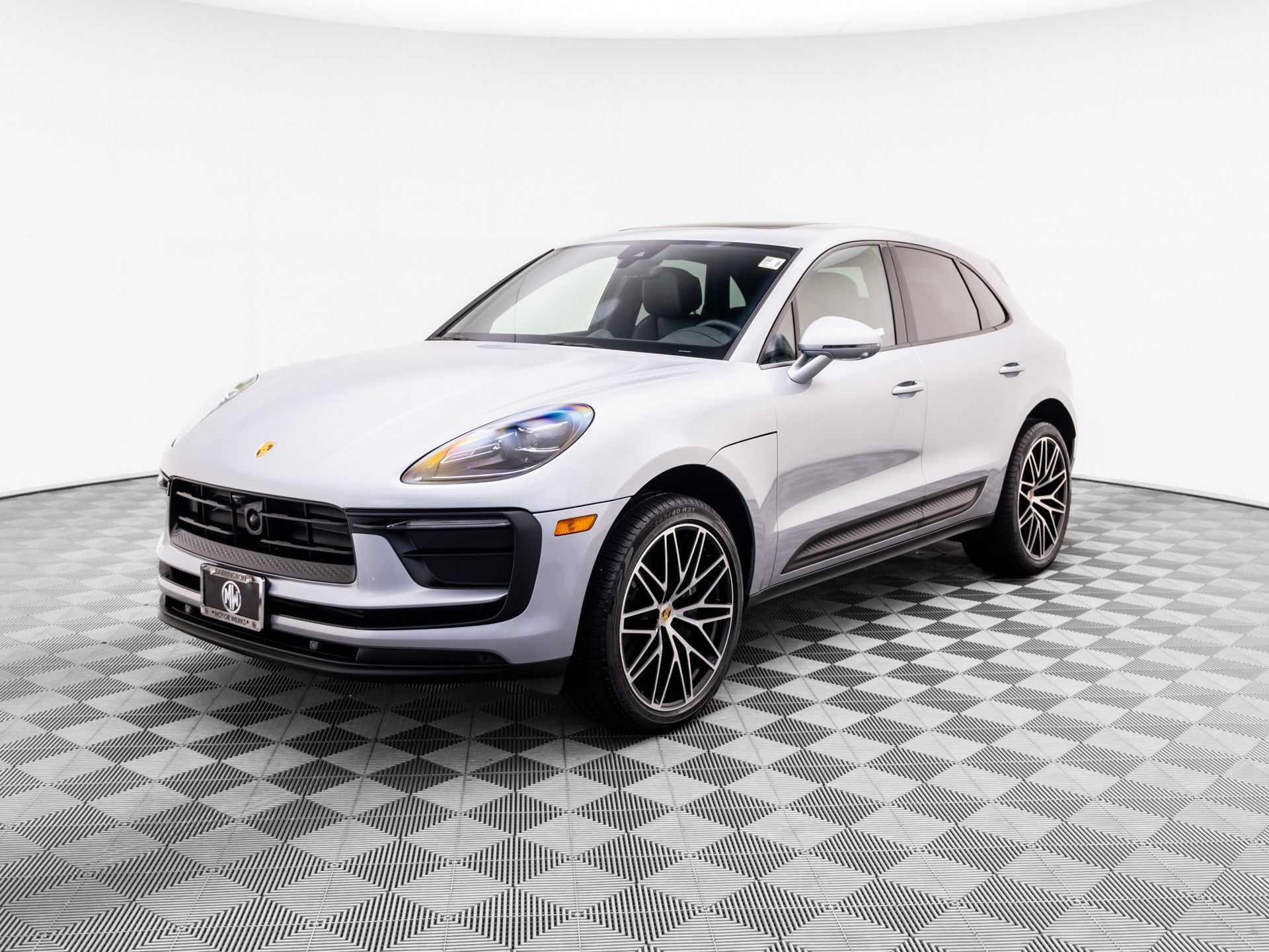 Certified 2026 Porsche Macan AWD/4WD 360° Tour