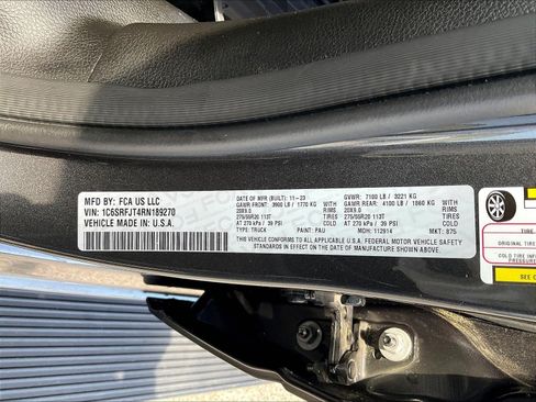 Used 2024 RAM 1500 Laramie AWD/4WD image 19