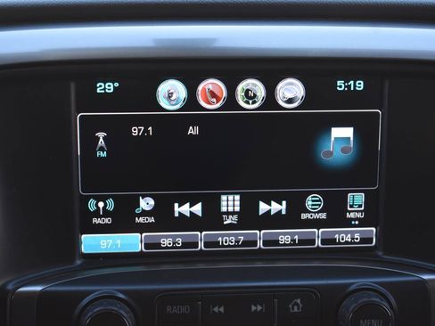 Used 2018 Chevrolet Silverado 1500 LT w/ All Star Edition image 29