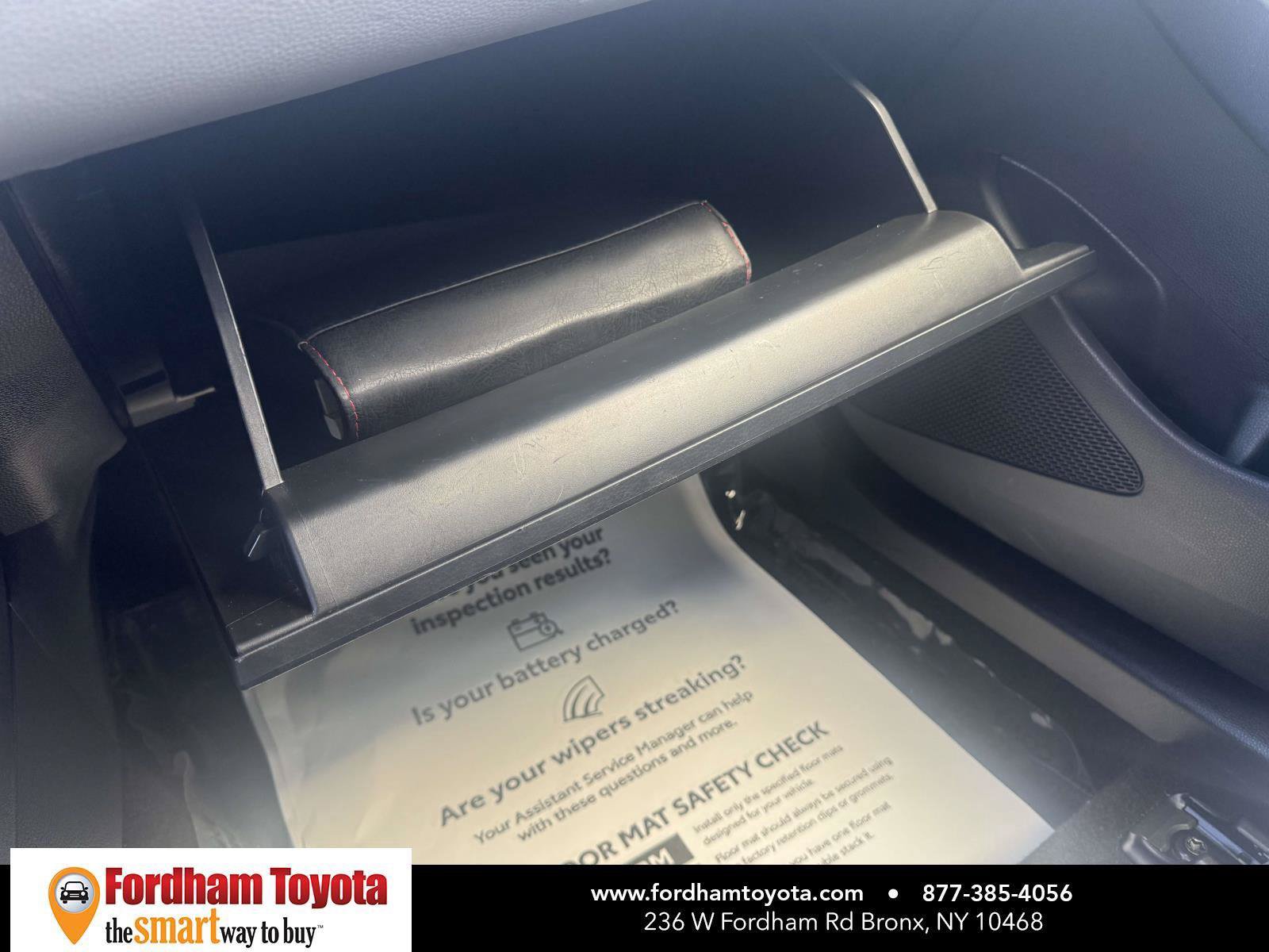 Used 2023 Toyota Corolla LE FWD image 30
