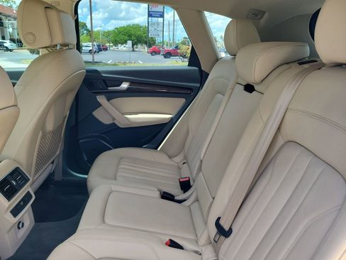 Used 2019 Audi Q5 2.0T Premium AWD/4WD image 14