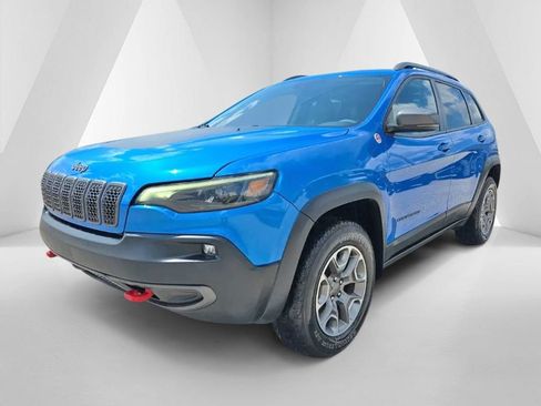 Used 2021 Jeep Cherokee Trailhawk AWD/4WD image 3