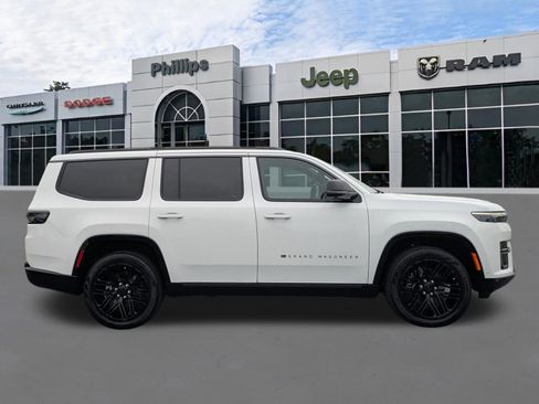 New 2026 Jeep Grand Wagoneer Limited image 2