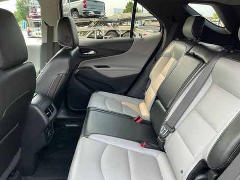 Used 2020 Chevrolet Equinox Premier FWD image 35