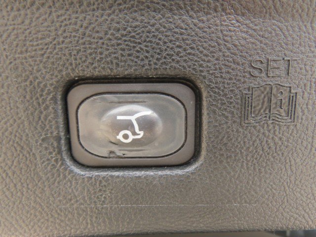 Used 2018 Ford Edge Sport w/ Equipment Group 401A AWD/4WD image 12