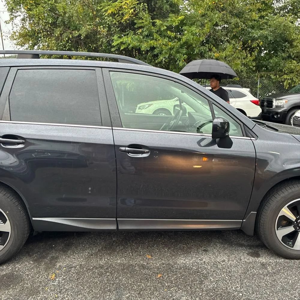 Used 2017 Subaru Forester 2.5i Limited w/ Popular Package #1 AWD/4WD image 11