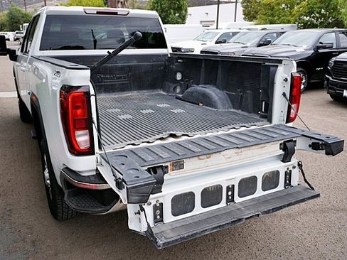 Used 2023 GMC Sierra 2500 SLE w/ SLE Convenience Package image 16