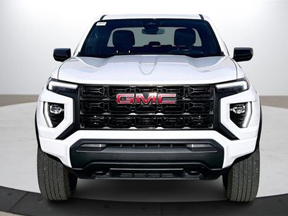 Used 2024 GMC Canyon Elevation w/ Trailering Package