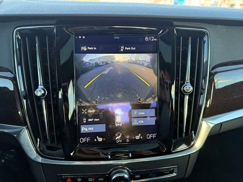 Used 2017 Volvo S90 T6 Momentum w/ Vision Package image 15