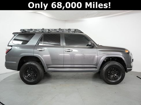 Used 2019 Toyota 4Runner Limited image 5