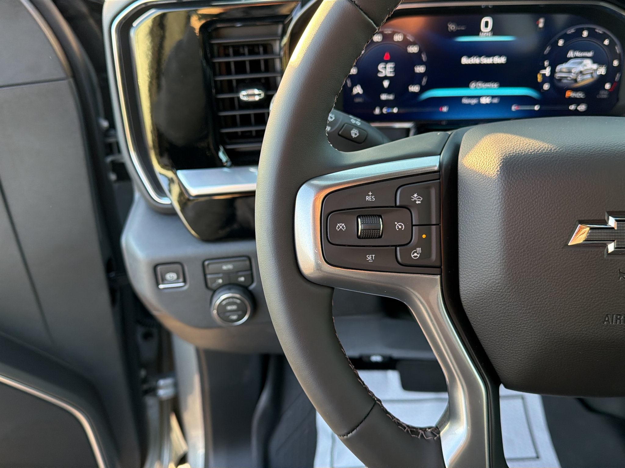 New 2026 Chevrolet Silverado 1500 RST w/ RST Select Package AWD/4WD image 30