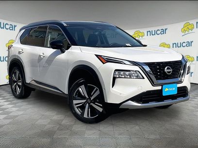 Used 2023 Nissan Rogue Platinum w/ Platinum Premium Package