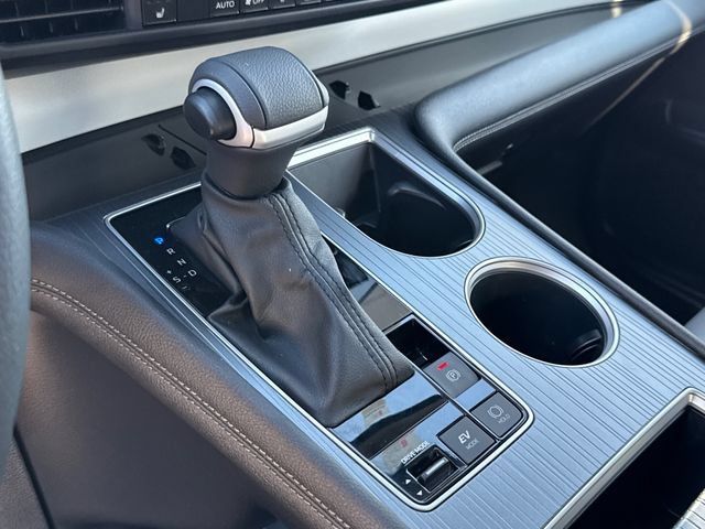 New 2025 Toyota Sienna XLE w/ XLE Plus Package AWD/4WD image 29